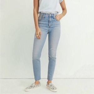 MADEWELL Perfect Vintage Jean. Raw hem.  Size 26